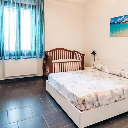 Apartment Welcomely - Senyera *